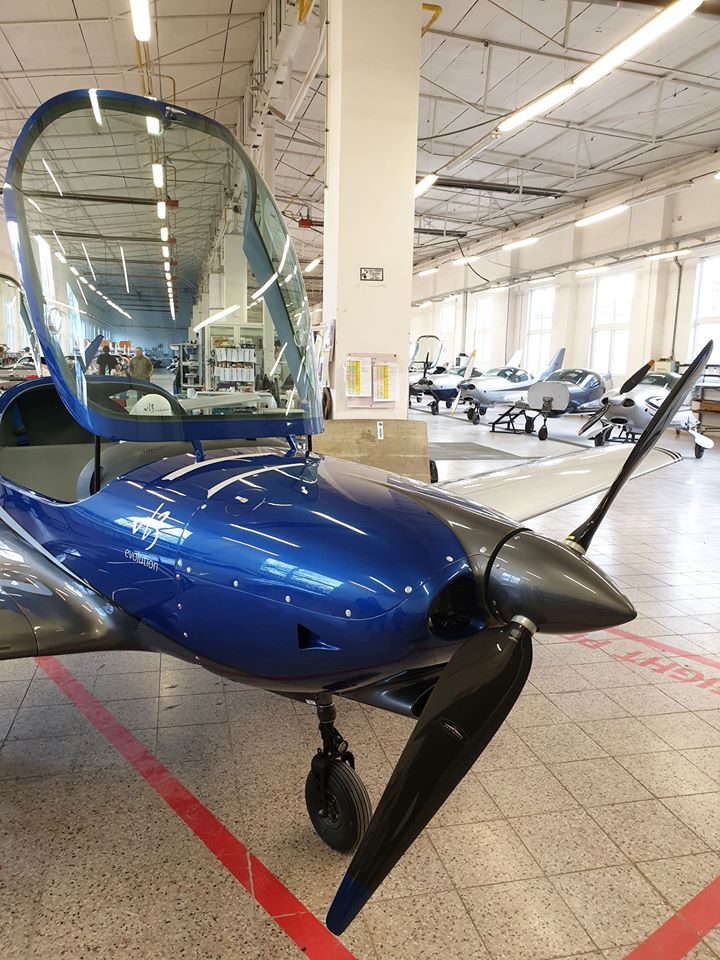 Blue VL3 aircraft